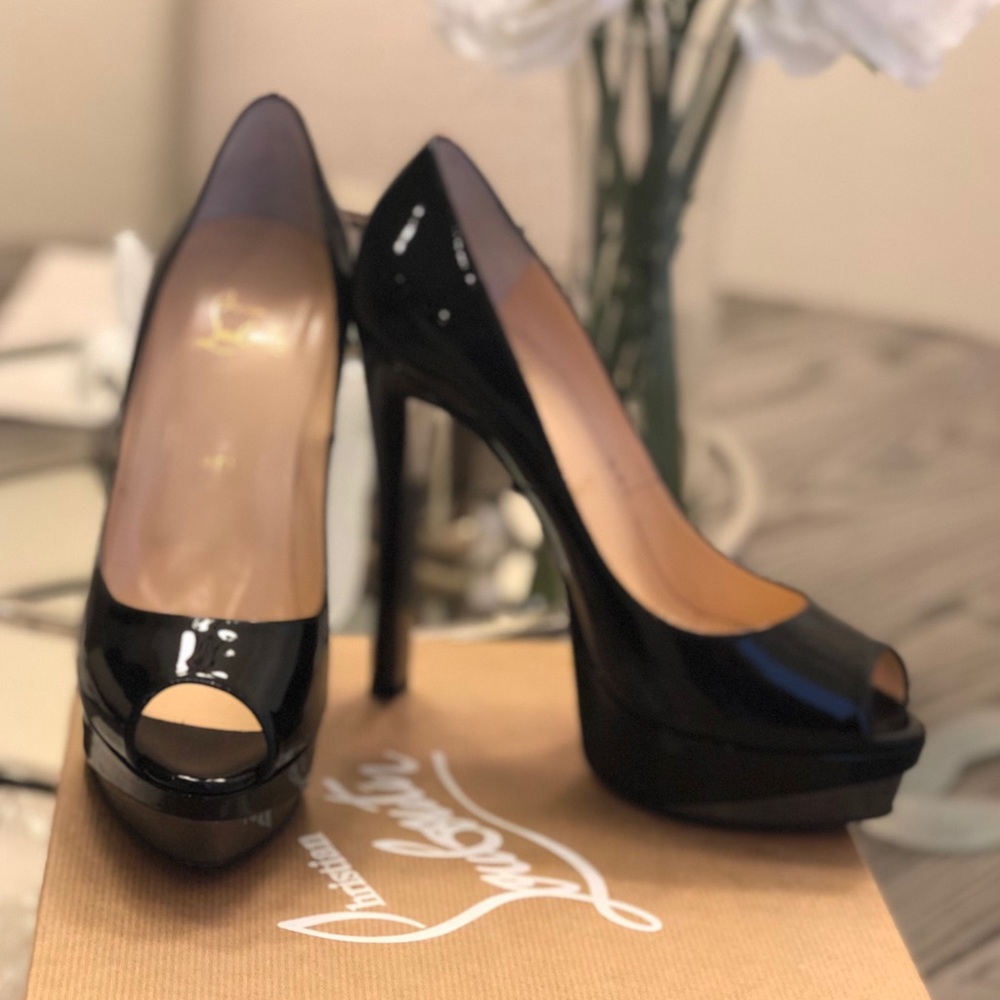 CHRISTIAN LOUBOUTIN Platform peep toe heals